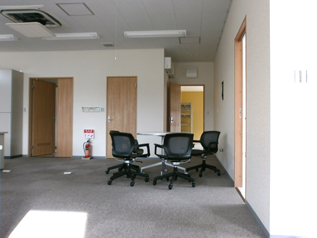 オフィス内観